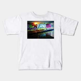 Graffiti Street Art Regent's Canal Camden London Kids T-Shirt